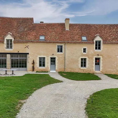 Дом отдыха Maison De Charme Independante Avec Jardin A Corbon - Fr-1-497-255 *