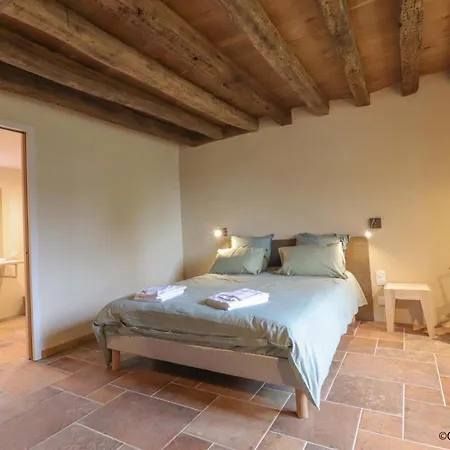 Maison De Charme Independante Avec Jardin A Corbon - Fr-1-497-255 * Corbon (Orne)