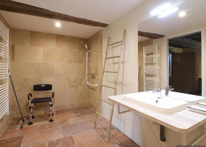 Maison De Charme Independante Avec Jardin A Corbon - Fr-1-497-255 Corbon (Orne)