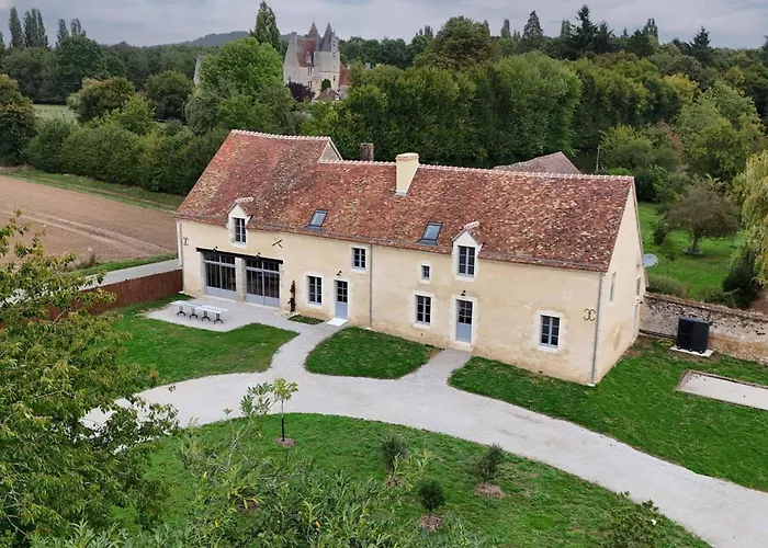 Maison De Charme Indépendante Avec Jardin à Corbon - Fr-1-497-255 Hébergement de vacances *